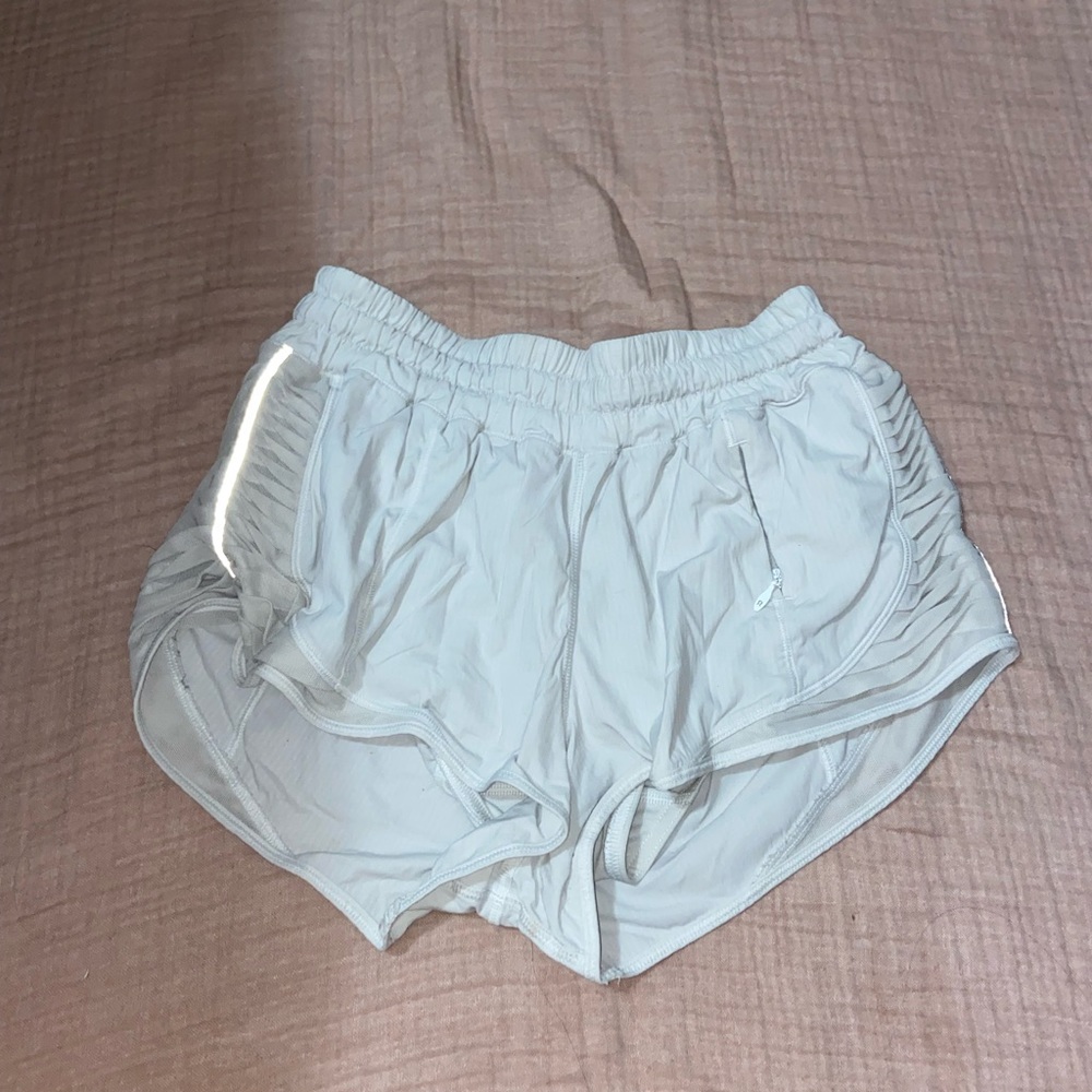 Lulu lemon hotty hot short